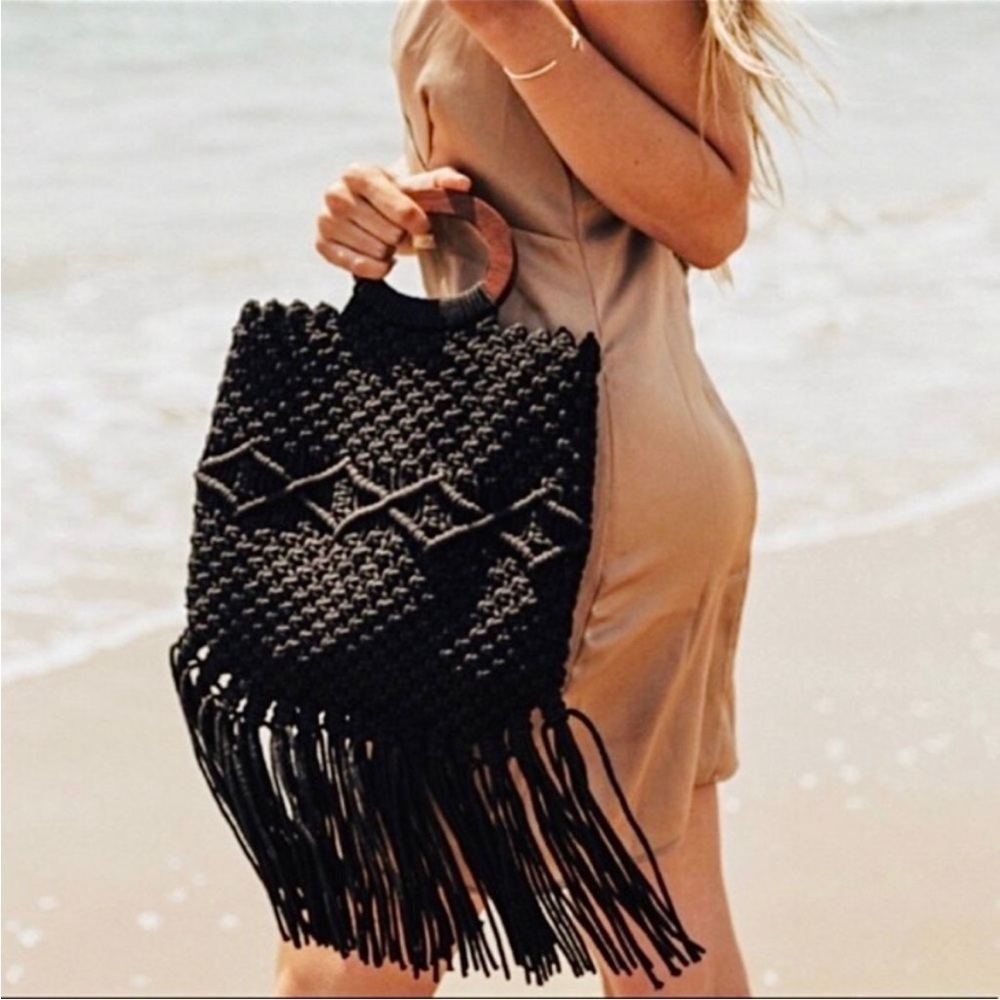 Nwot Danielle Nicole Macrame Handbag - image 3